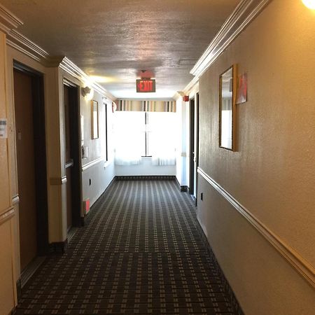 Pleasant Hill Inn エクステリア 写真